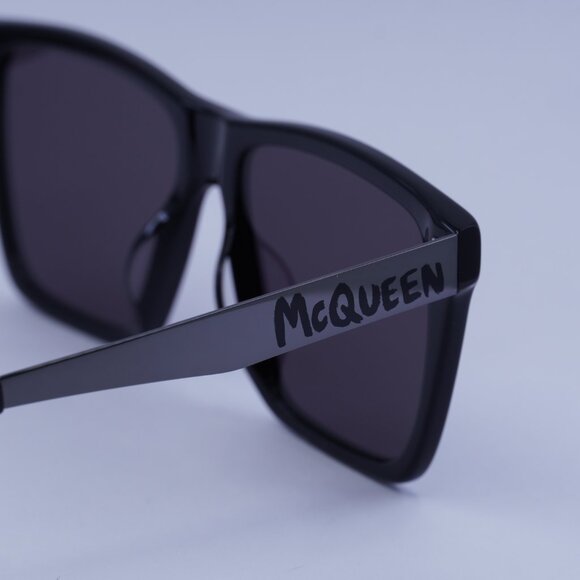 Alexander McQueen AM0352S 001 Sunglasses Black Square Frame, Grey Lenses - Picture 9 of 10